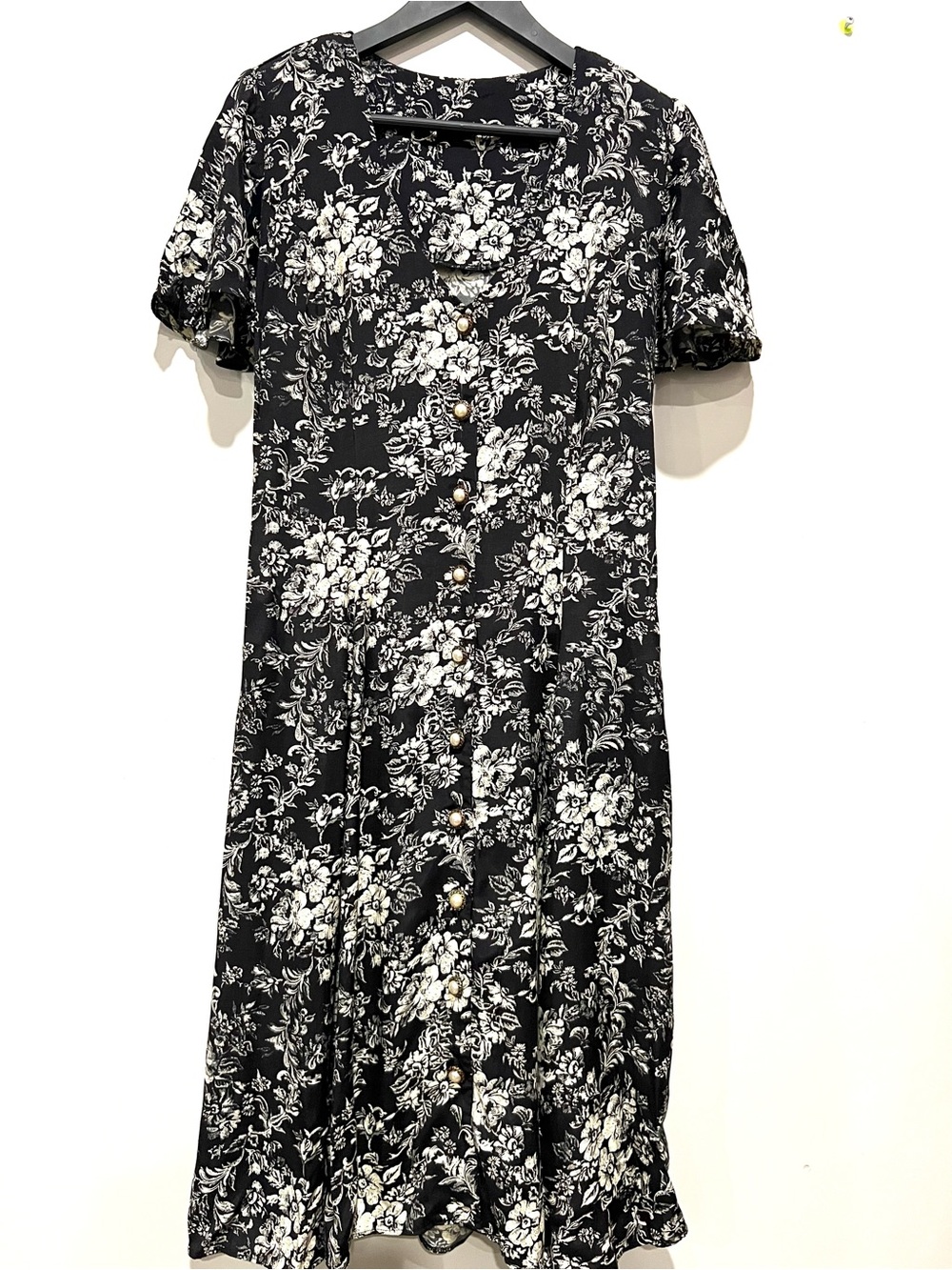 Black Floral Lace-Up Back Dress | Pearl Button Detail | Vintage Midi